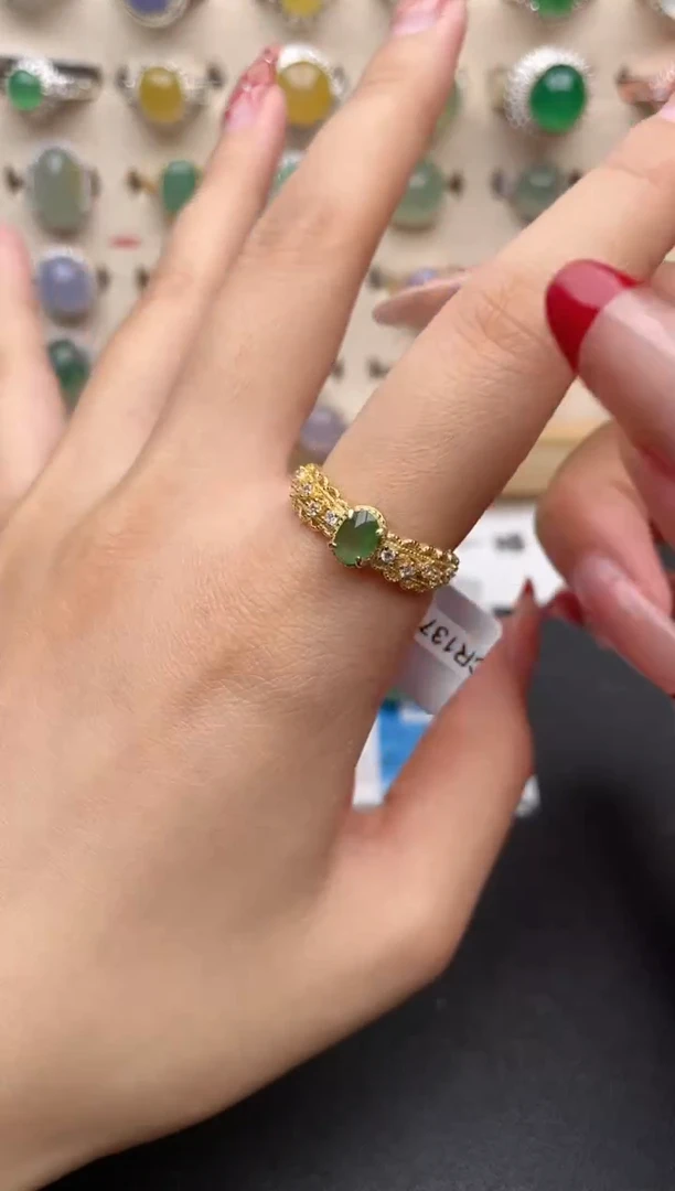 【闪购商品】翡翠戒指银S925镶嵌一物一证一礼盒