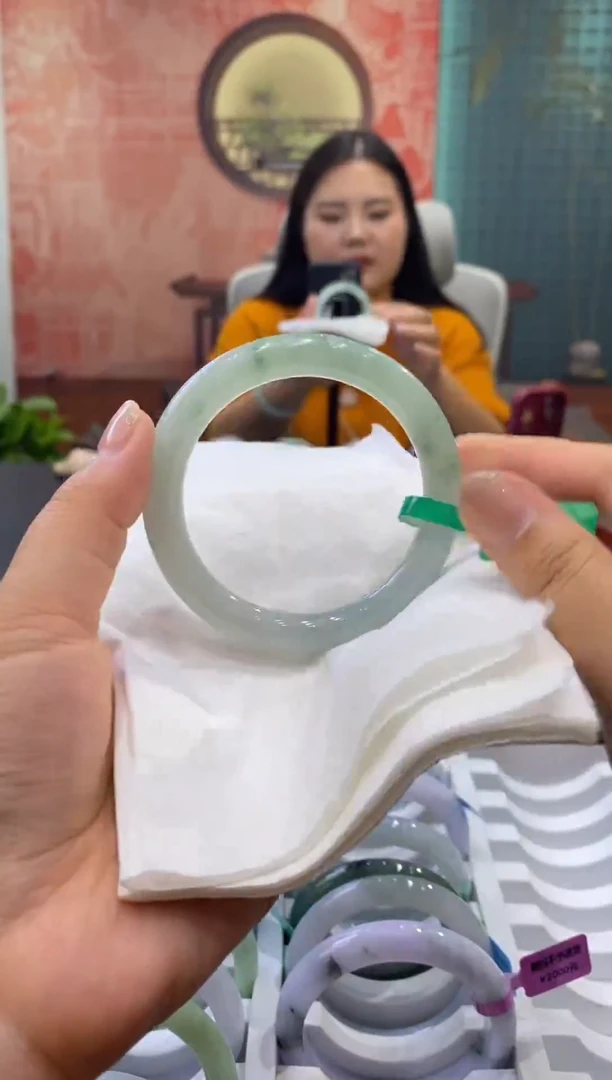 未镶嵌手镯翡翠多人00020235