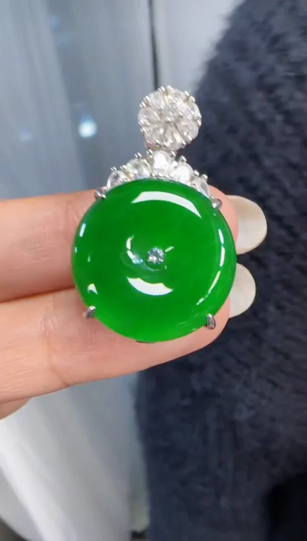 未镶嵌定制翡翠翡翠吊坠79