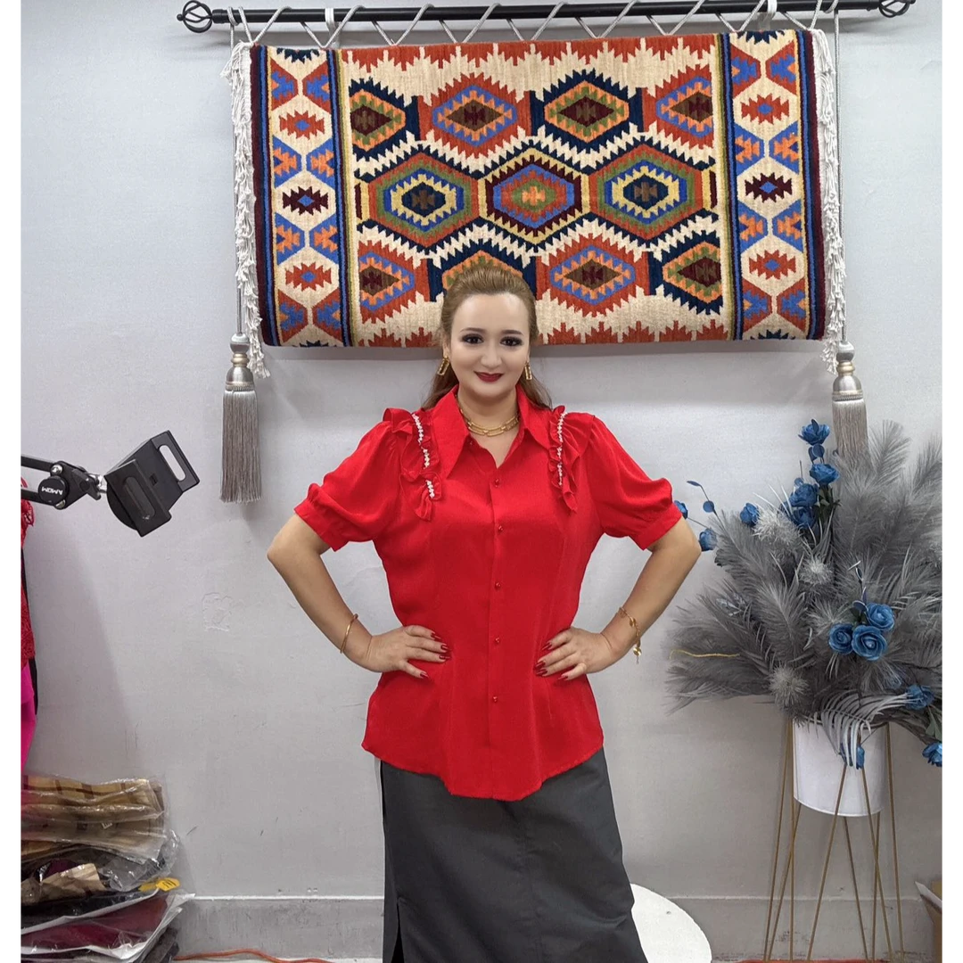 新款衬衫 显瘦 气质 时尚