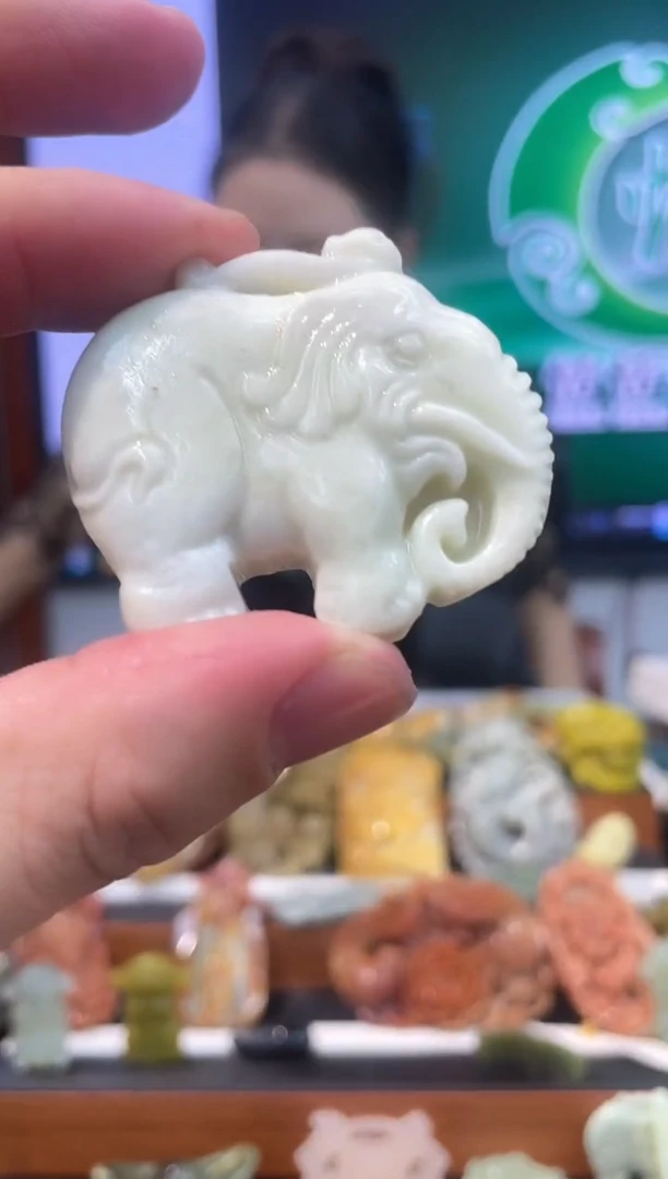 【闪购商品】岫玉吊坠未镶嵌·多样性发货*拍一发一