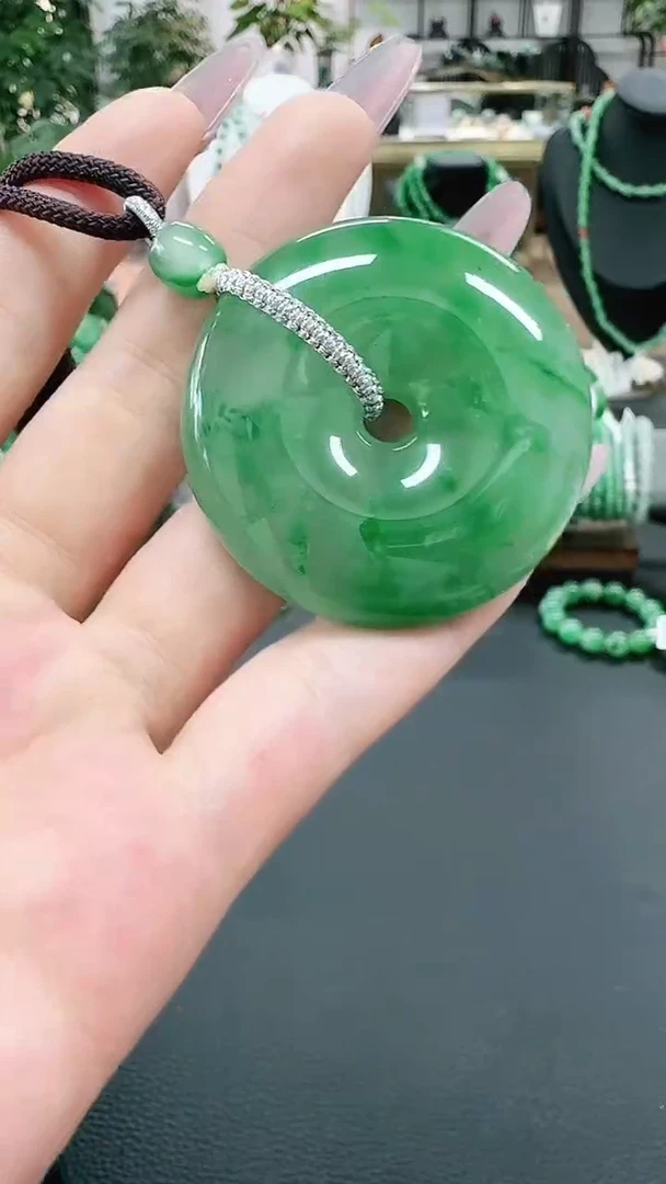 未镶嵌1石英质玉（非洲翠）/1662