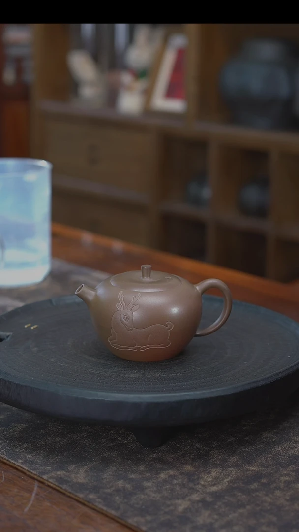 【闪购商品】茶陶印象吉祥小鹿 苹果壶 150CC