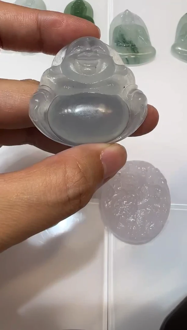未镶嵌定制翡翠佛公