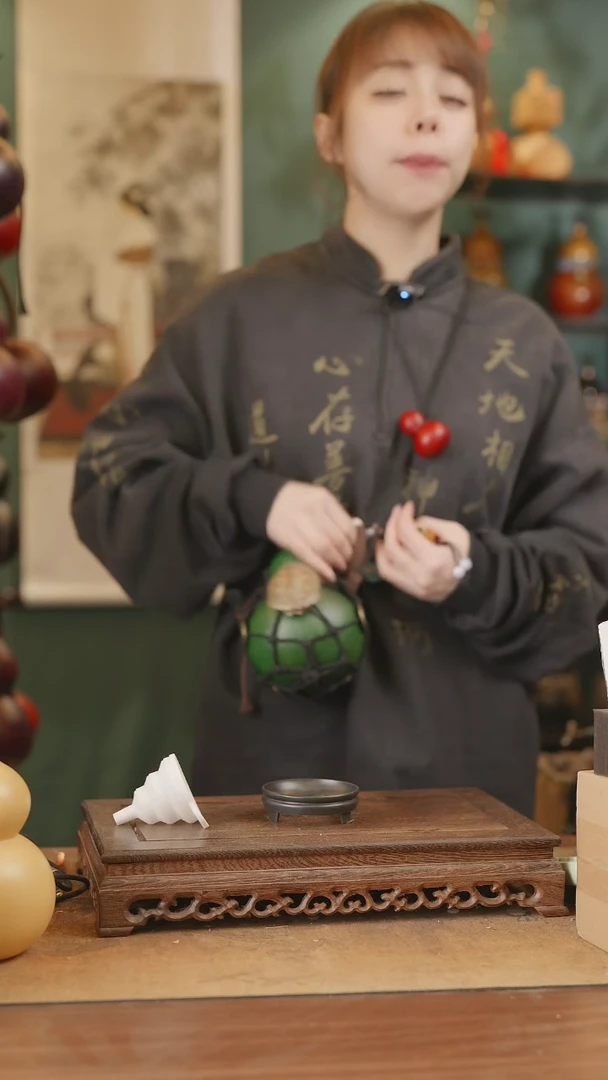 【闪购商品】97号精品天然大漆工艺防渗内胆酒葫芦~