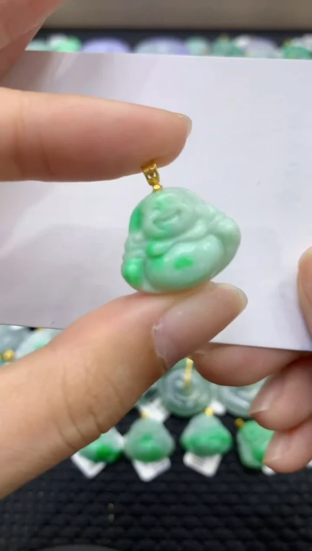 颈饰未镶嵌翡翠天然缅甸翡翠A货
