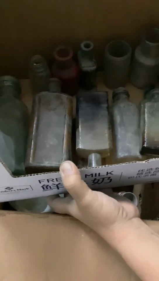 【闪购商品】13个瓶子有瑕疵的瓷器一单哦~~