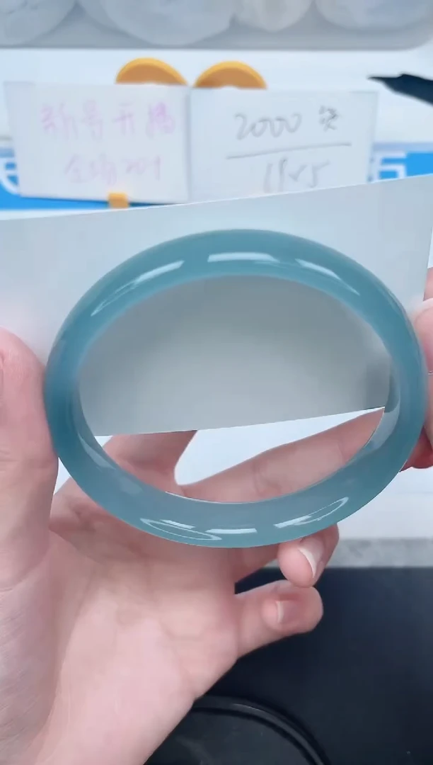 石英质玉手镯未镶嵌54-66