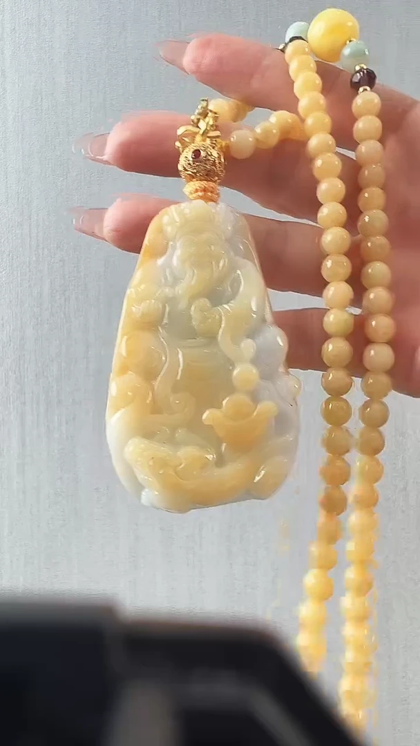 颈饰未镶嵌翡翠财神