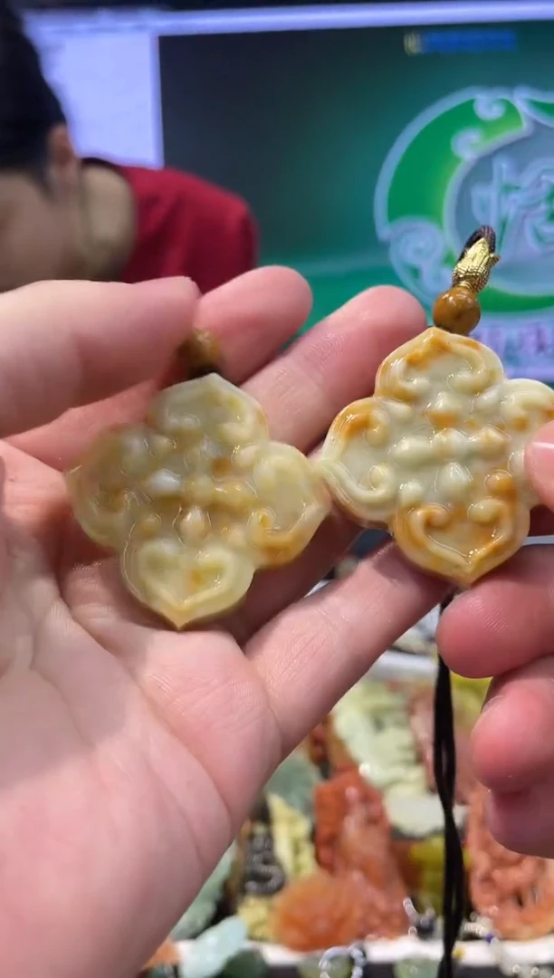 【闪购商品】岫玉吊坠未镶嵌·多样性发货*拍一发一