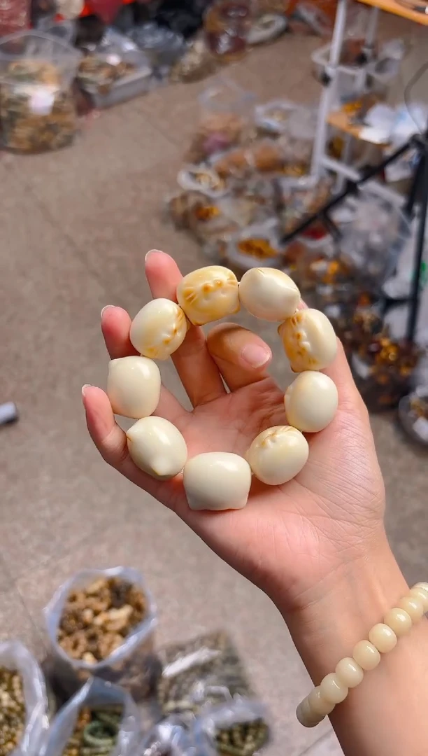 吊坠菩提根/象牙果猫咪头单圈