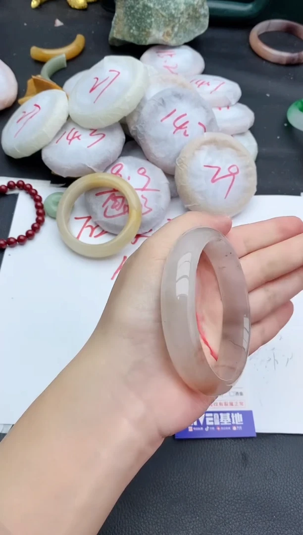 未镶嵌手镯石英质玉230+60/61