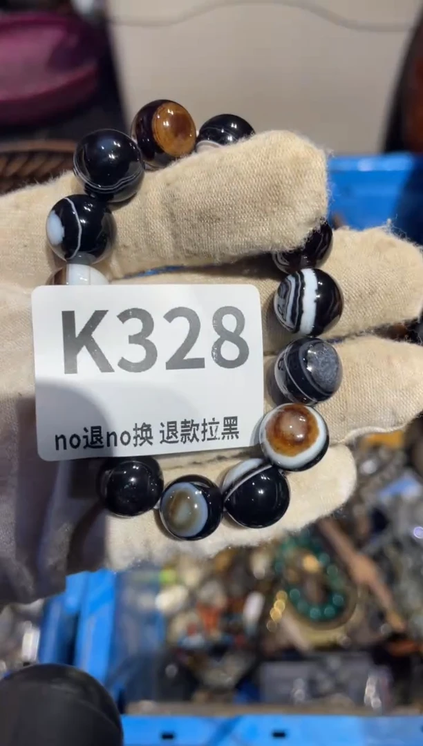 瓷片星*表姐直播所见所得