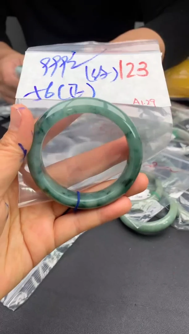 【闪购商品】定制翡翠未镶嵌毛货需精细抛光+多样性发货拍一发一