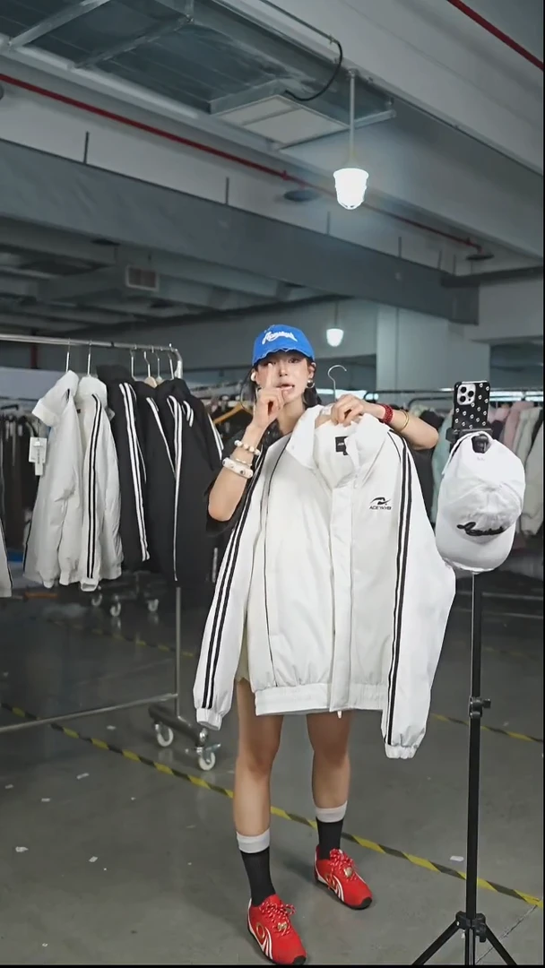 YKYB羽绒服短款XL码