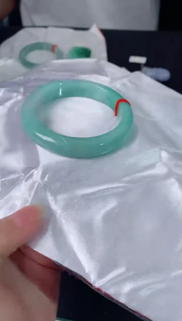 未镶嵌手镯翡翠A807