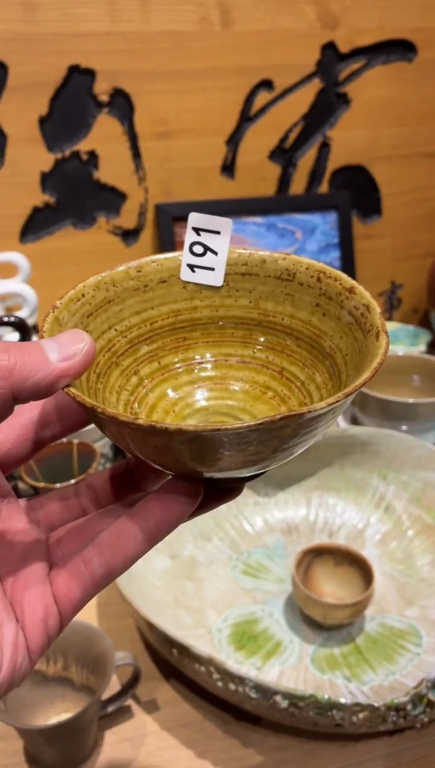 瓷片南*?191大瑕手工柴烧异形碗1个