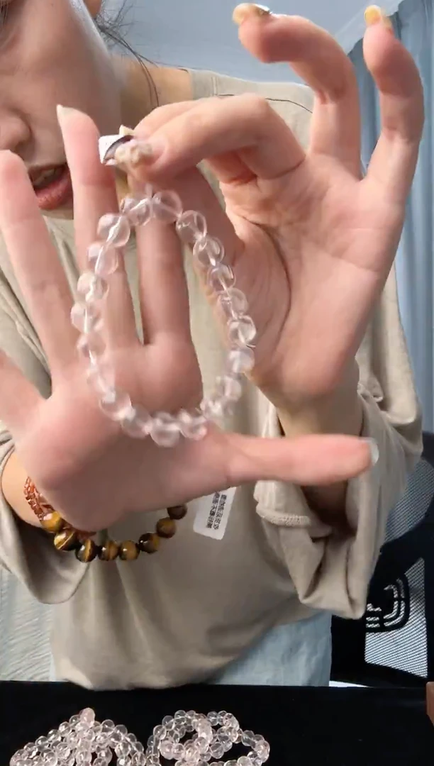 未镶嵌手串水晶粉菠萝手串