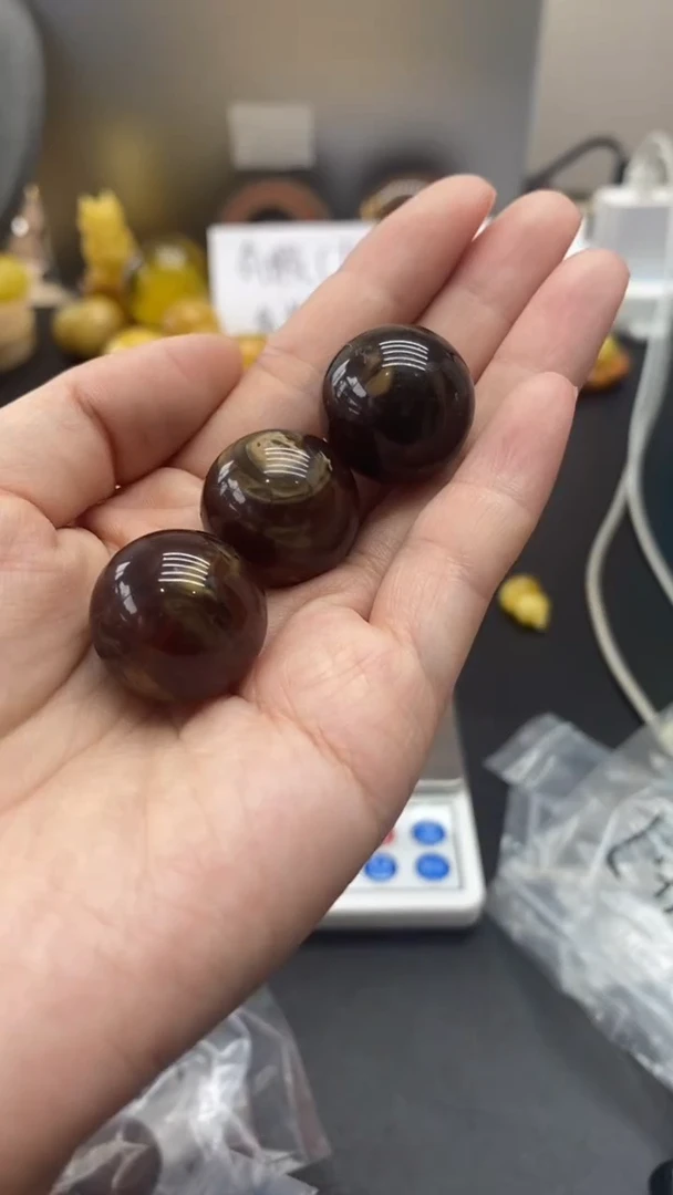 琥珀未镶嵌珠宝奇石1484多样性发其一默认有瑕