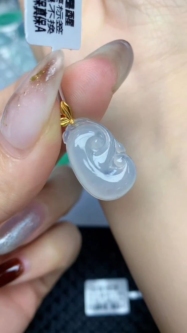 颈饰18K金镶嵌翡翠天然缅甸翡翠a货百元以上9元证书费自理