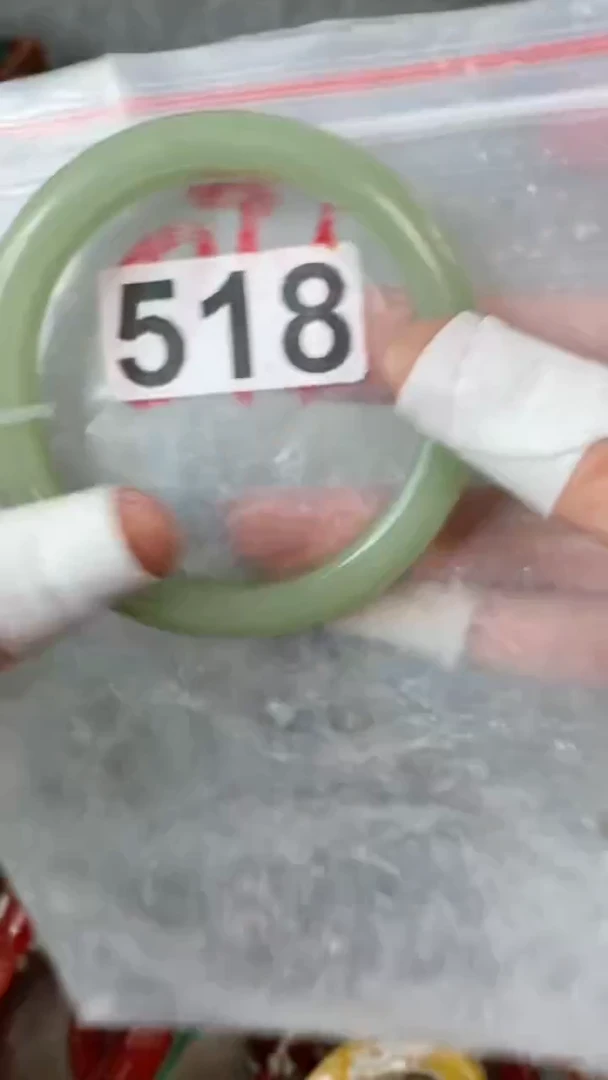 【闪购商品】石英质玉手镯未镶嵌5859+518