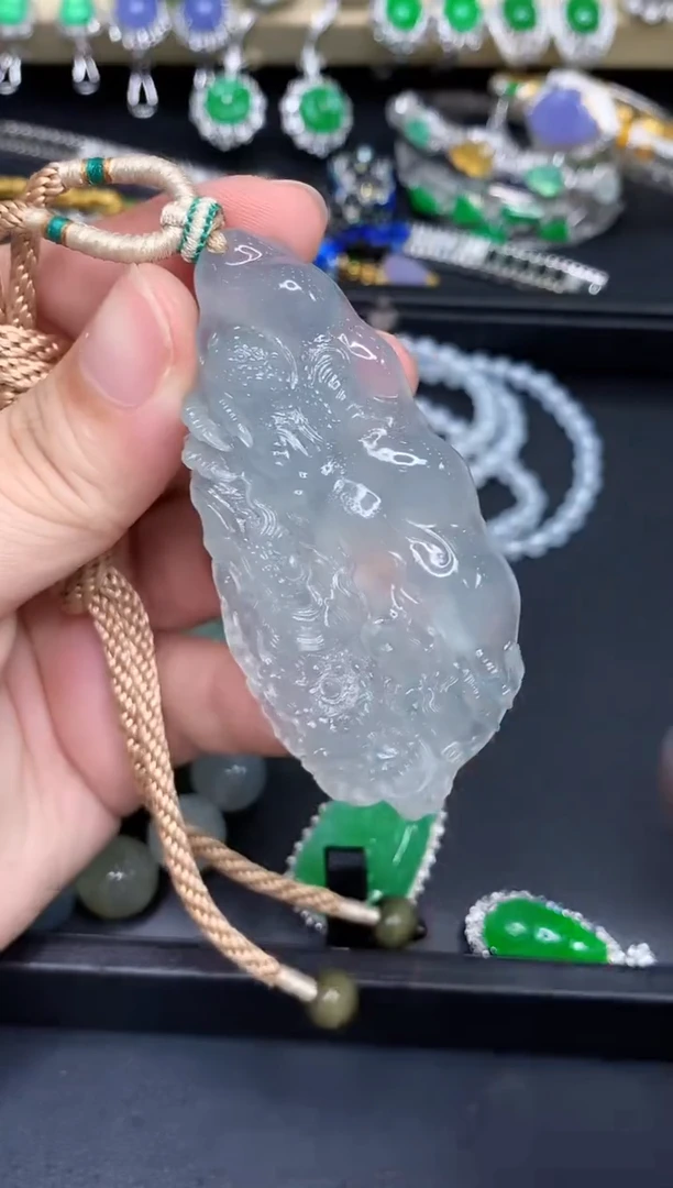 吊坠(不含链)未镶嵌翡翠680-春日珠宝