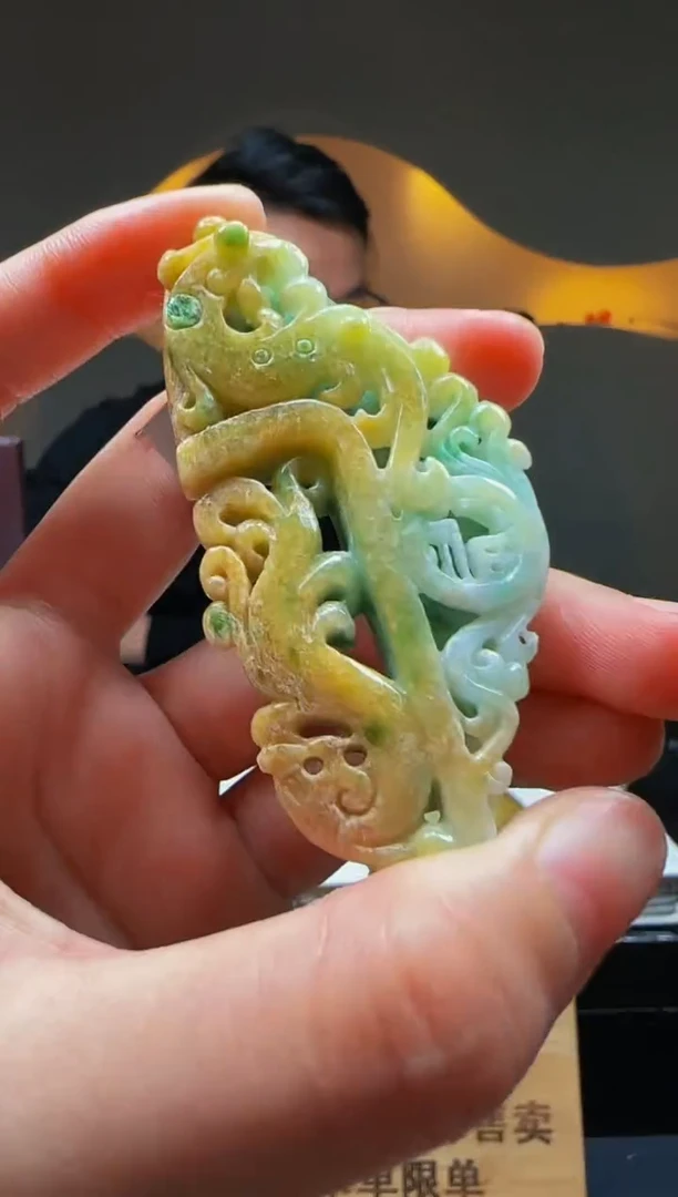 【闪购商品】定制翡翠未镶嵌Q02516翡翠毛货