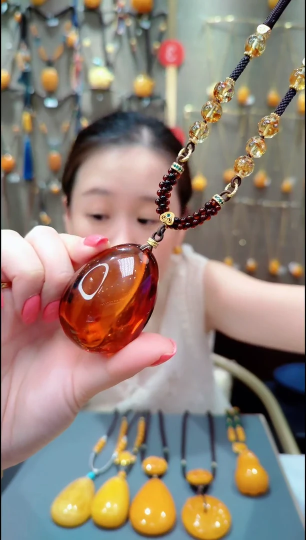 血珀未镶嵌珠宝奇石﹣F577琥珀吊坠