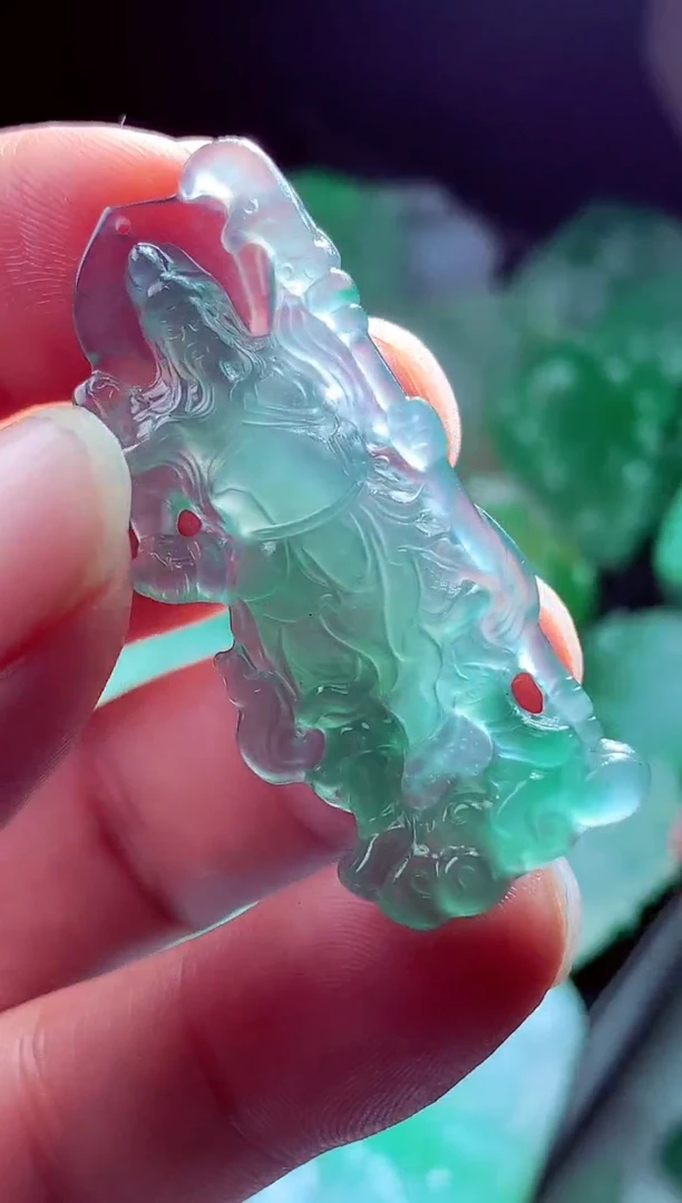 未镶嵌定制翡翠娃**?翡翠毛货定制
