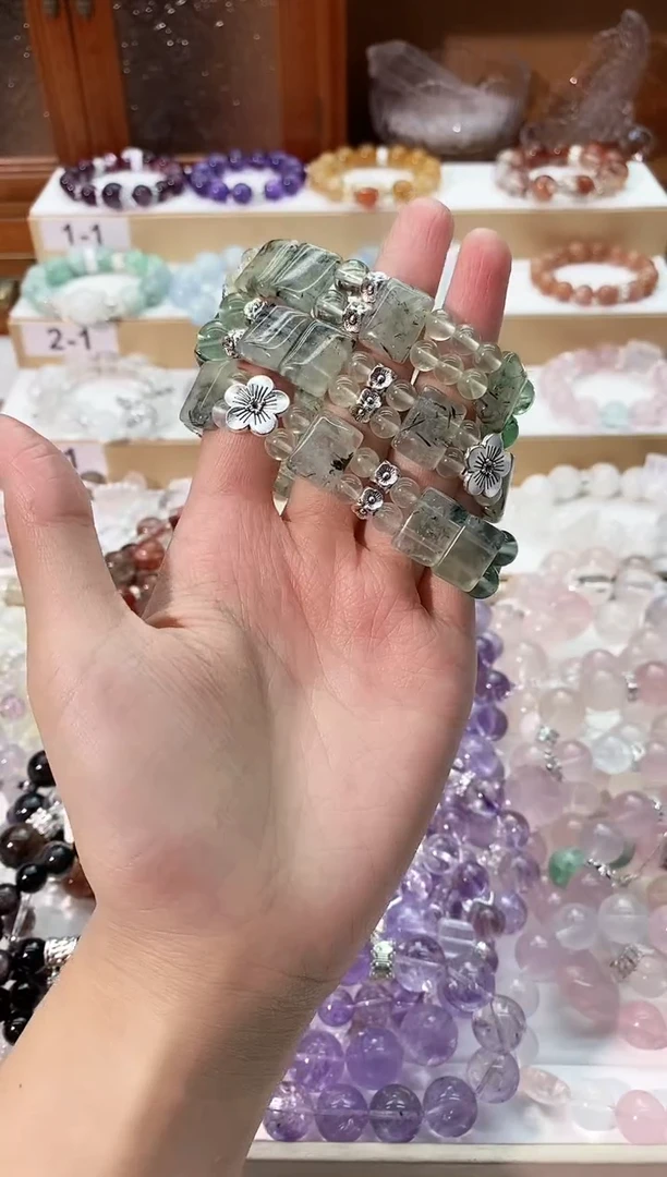 【闪购商品】水晶手串未镶嵌绿发手牌