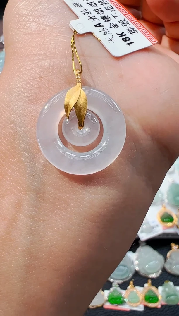 吊坠(不含链)18K金镶嵌翡翠甜甜圈吊坠