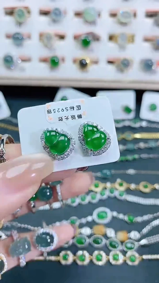 银S925镶嵌翡翠耳饰天然翡翠