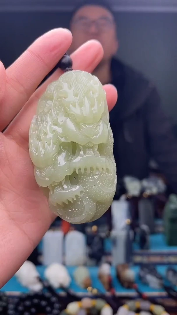 未镶嵌和田玉挂件1