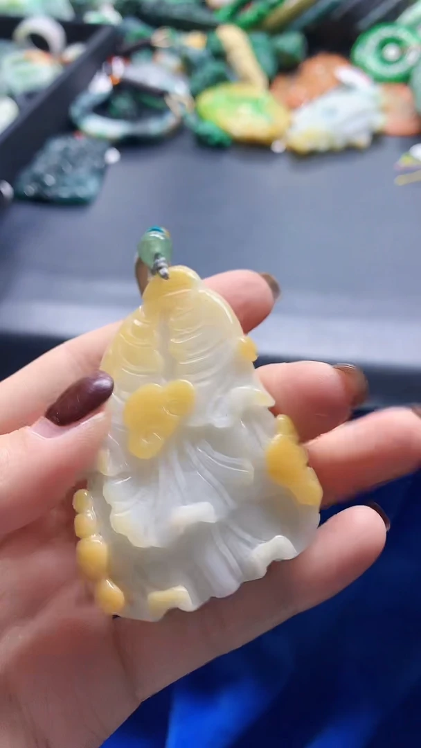 颈饰未镶嵌翡翠天然缅甸a货翡翠