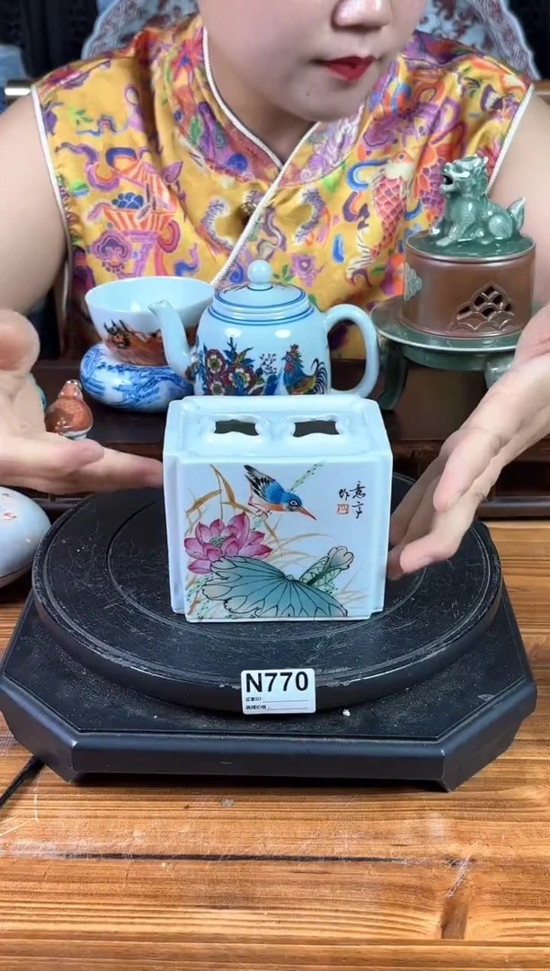 摆件景德镇陶瓷仿古摆件N770