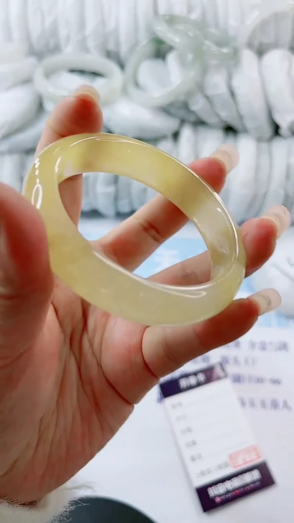 【闪购商品】石英质玉手镯未镶嵌1051909942-多样性发货