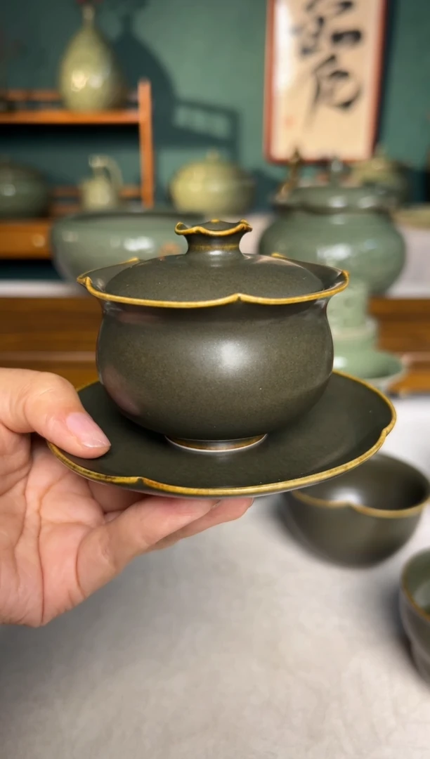其他耀州窑纯手工茶叶末釉花口三才盖碗