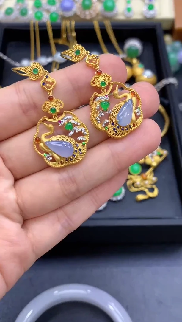 18K金镶嵌翡翠耳饰743-中国好珍宝