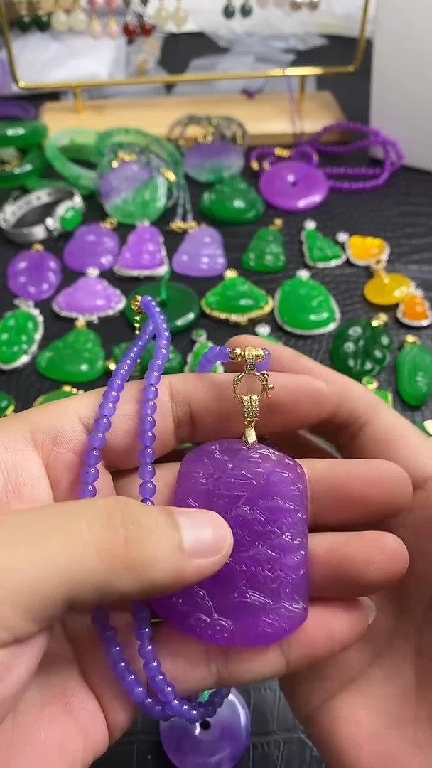 颈饰未镶嵌翡翠S023