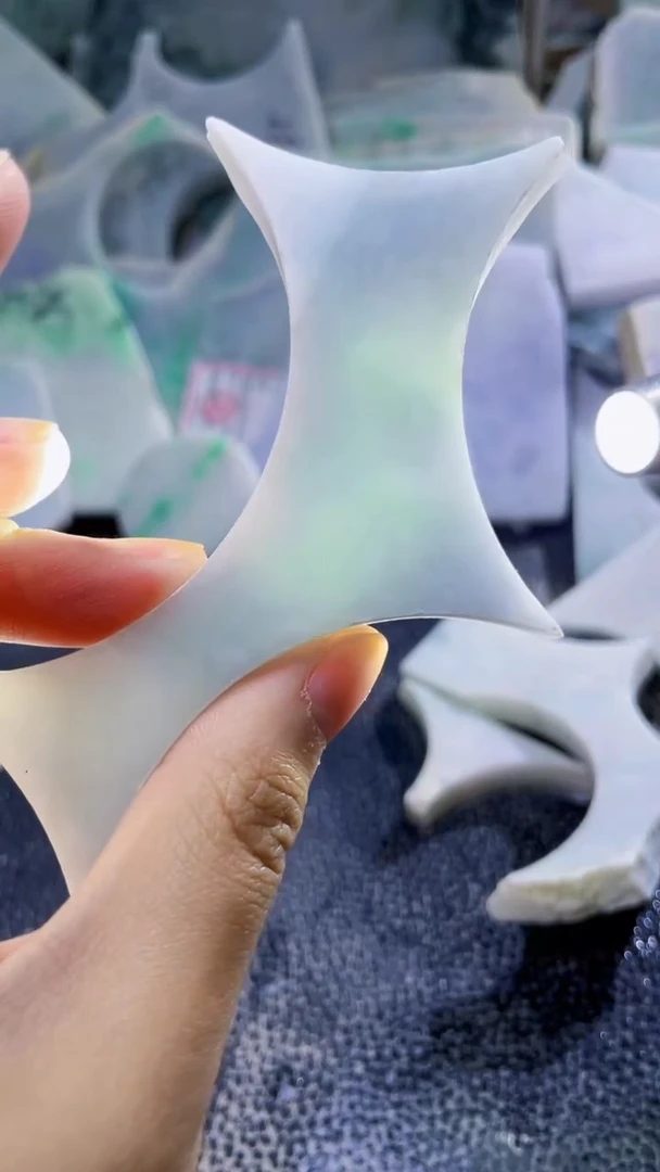 裸石翡翠天然A货板料