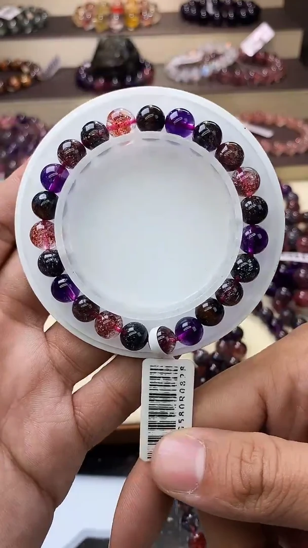 【闪购商品】水晶手链未镶嵌黑加仑超七单圈8m+