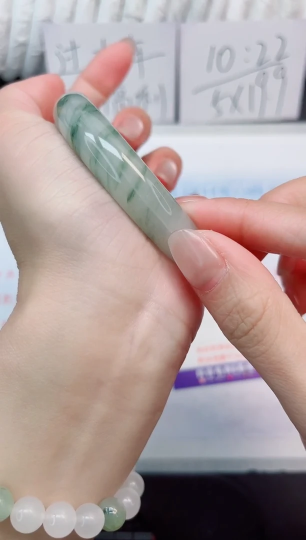 【闪购商品】石英质玉手镯未镶嵌17-54.1有水线