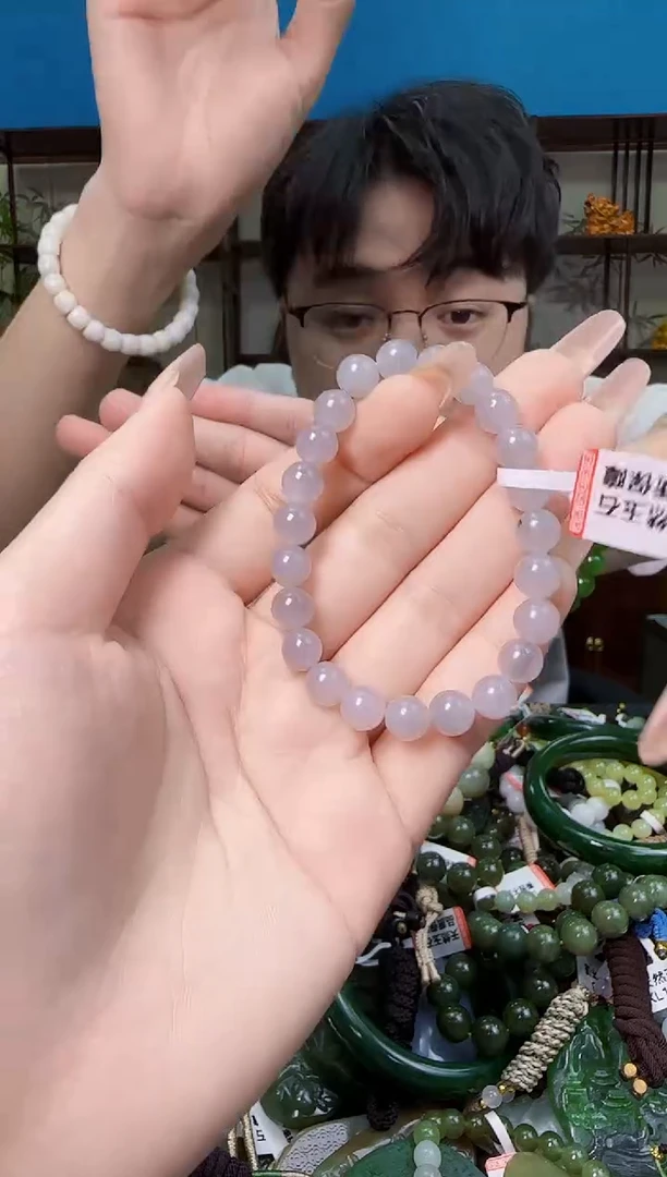 颈饰未镶嵌和田玉多样性发一