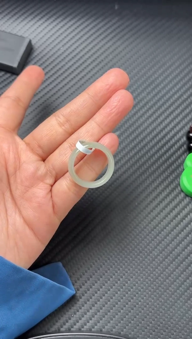 未镶嵌戒圈和田玉且末近矿微色差戒圈19