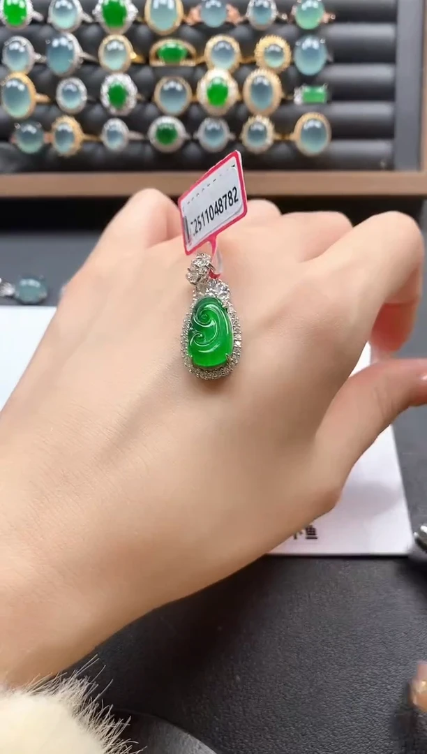 银S925镶嵌戒指翡翠51151