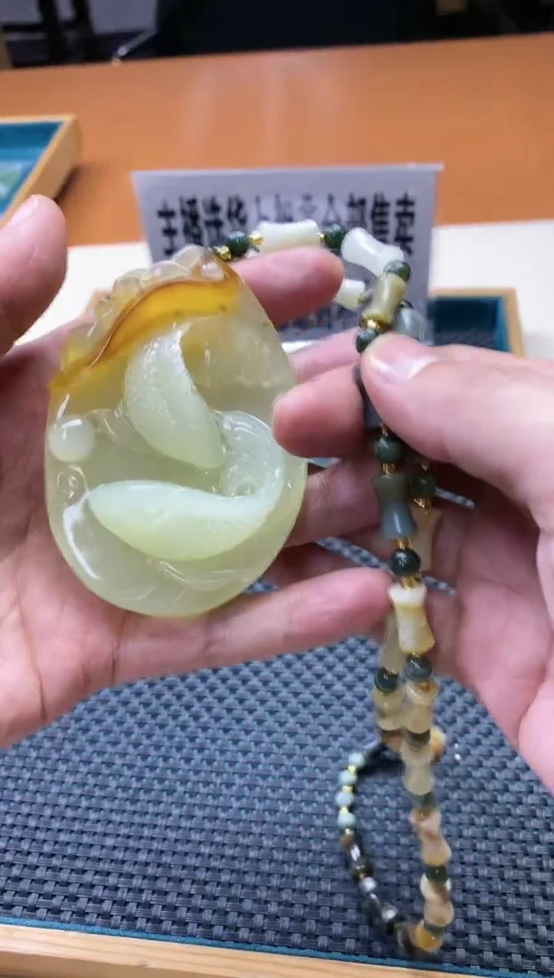 【闪购商品】岫玉其它未镶嵌多样性发货一个