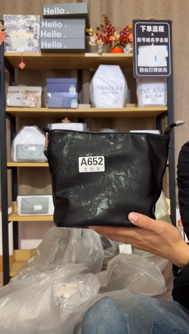 小牛剖层皮革老张家女包652