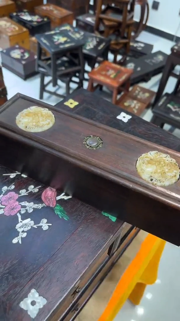 【闪购商品】贡木玉石镶嵌线香盒