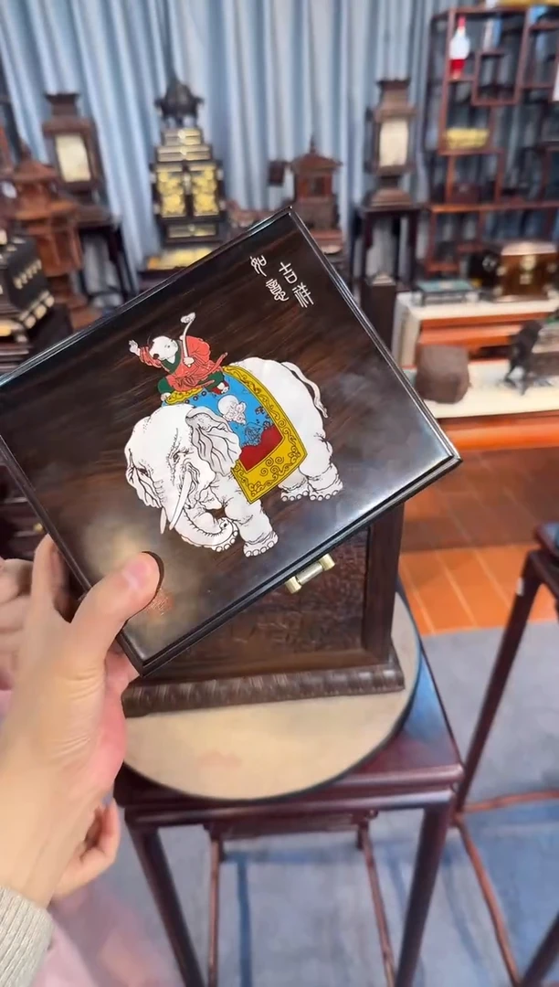 紫檀木类端景台紫光檀太平有象首饰盒