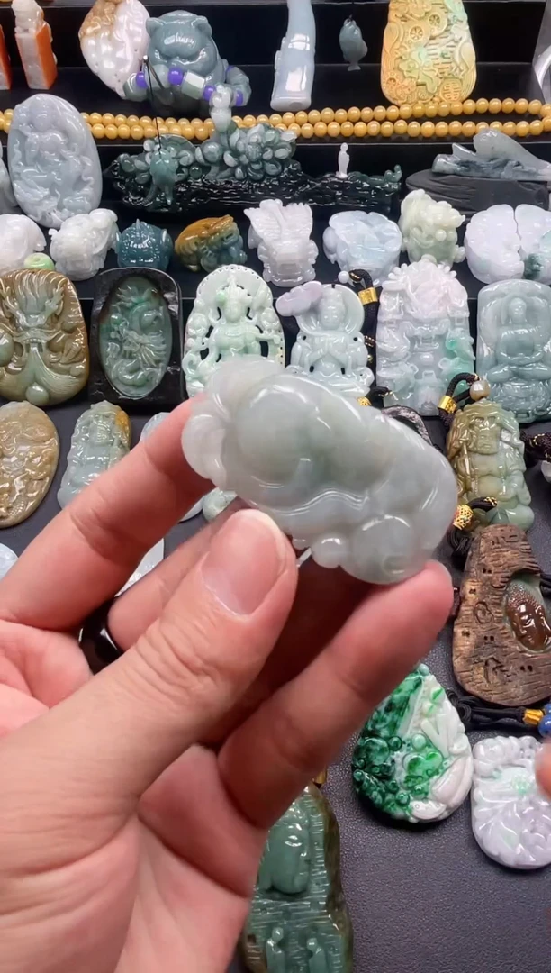 颈饰未镶嵌翡翠天然翡翠a货